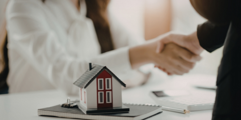 Licitation en droit immobilier : définition et fonctionnement